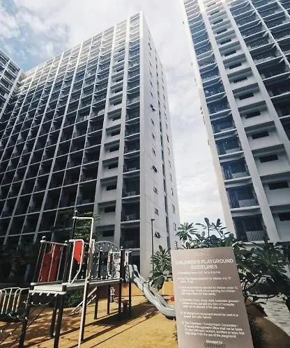 Shore 2 Near Moa Pensión Manila